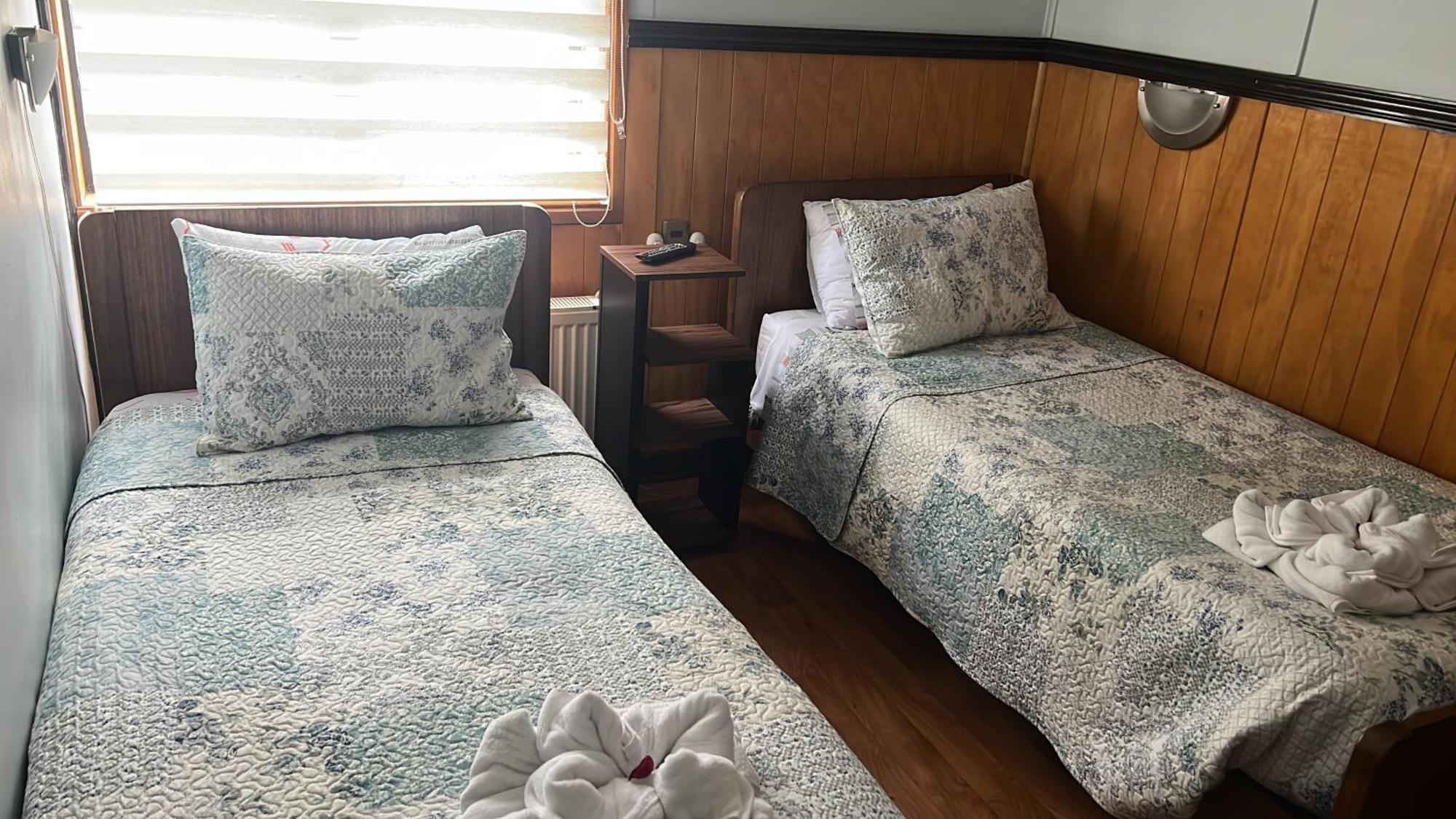 Hostal Victoria Punta Arenas Bagian luar foto