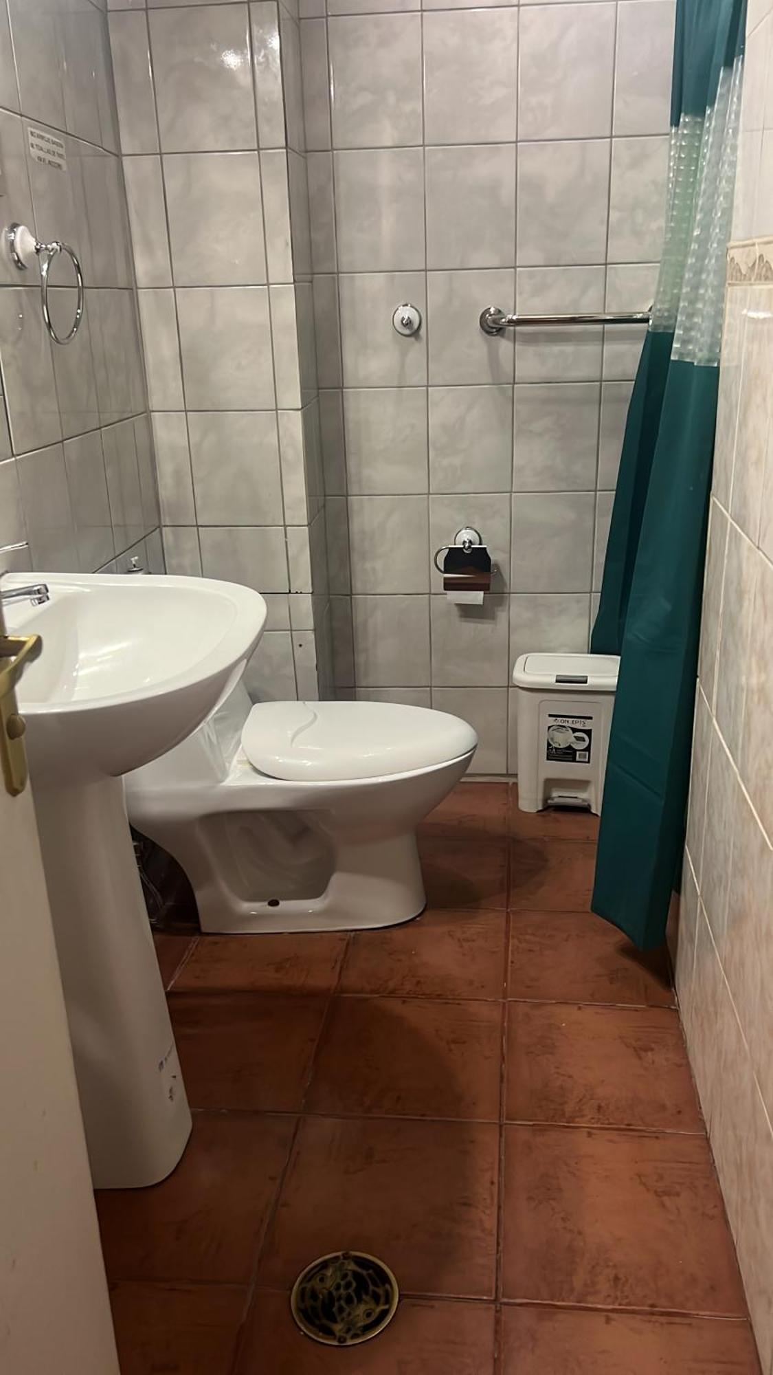 Hostal Victoria Punta Arenas Bagian luar foto
